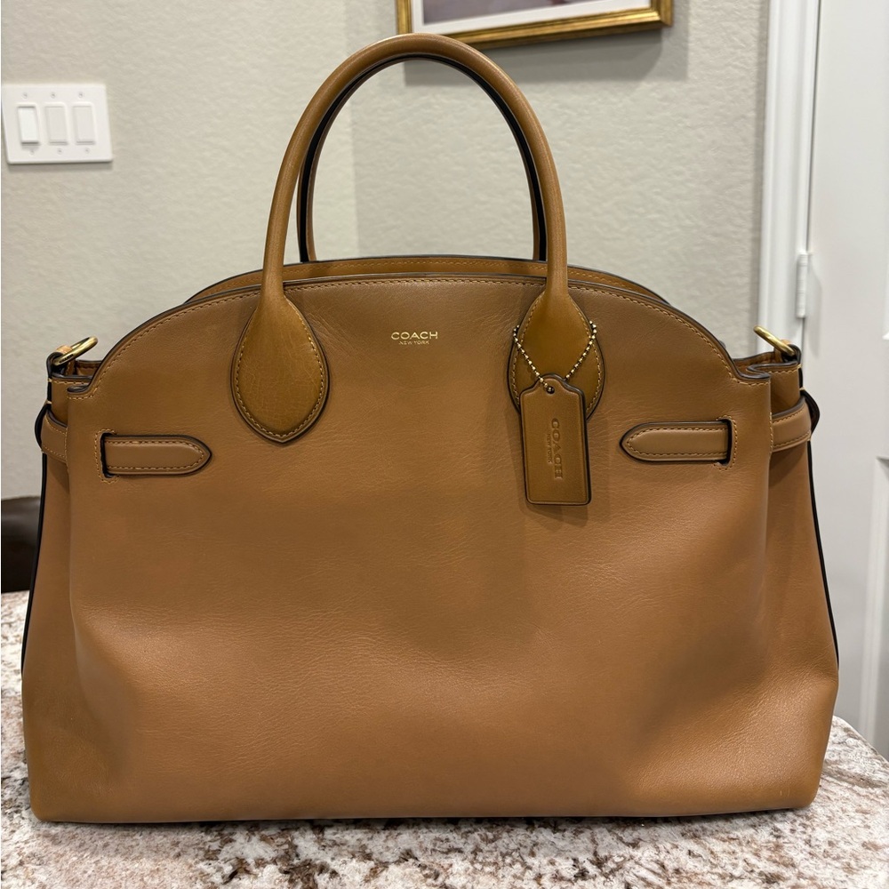 Coach Empire 40 Soft Carryall in Honey